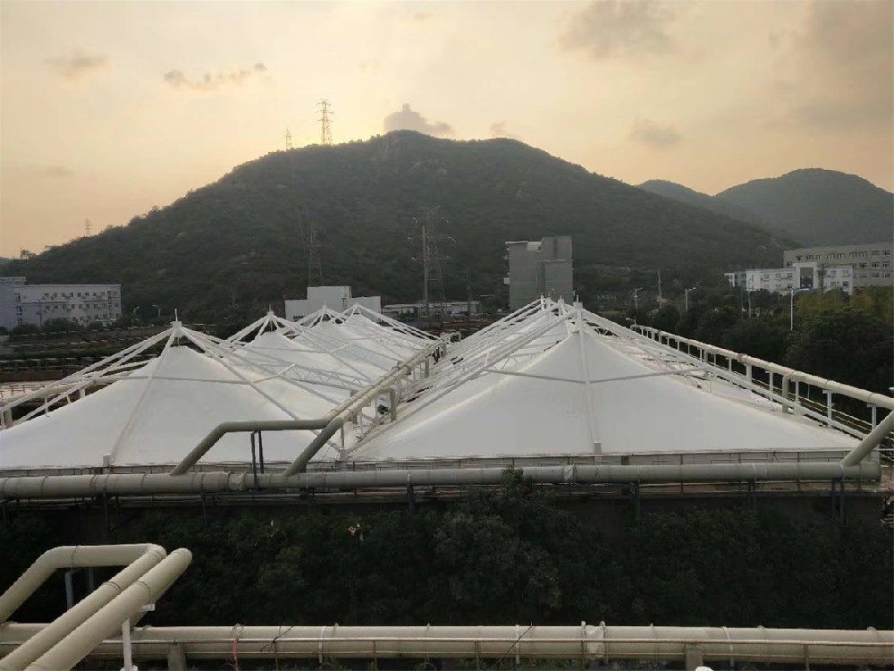 污水池反吊膜加蓋